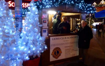 Lions-Club und HdB –  Glühweinstand für den guten Zweck
